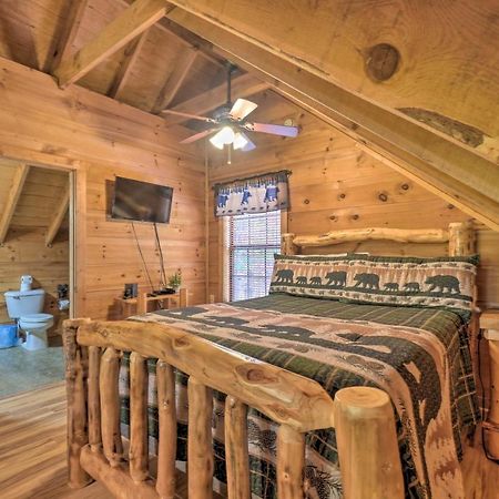 Sevierville Sanctuary Hot Tub, Pool Table And Deck! Extérieur photo