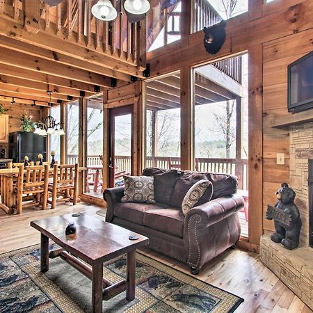 Sevierville Sanctuary Hot Tub, Pool Table And Deck! Extérieur photo