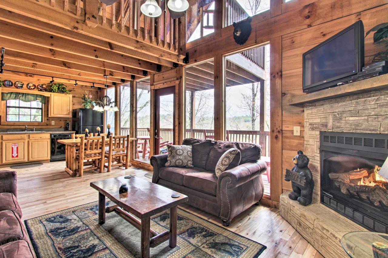 Sevierville Sanctuary Hot Tub, Pool Table And Deck! Extérieur photo