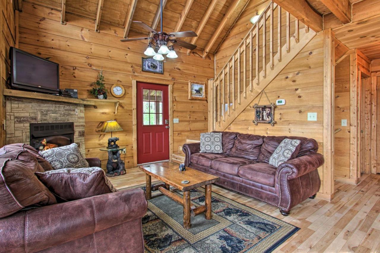 Sevierville Sanctuary Hot Tub, Pool Table And Deck! Extérieur photo